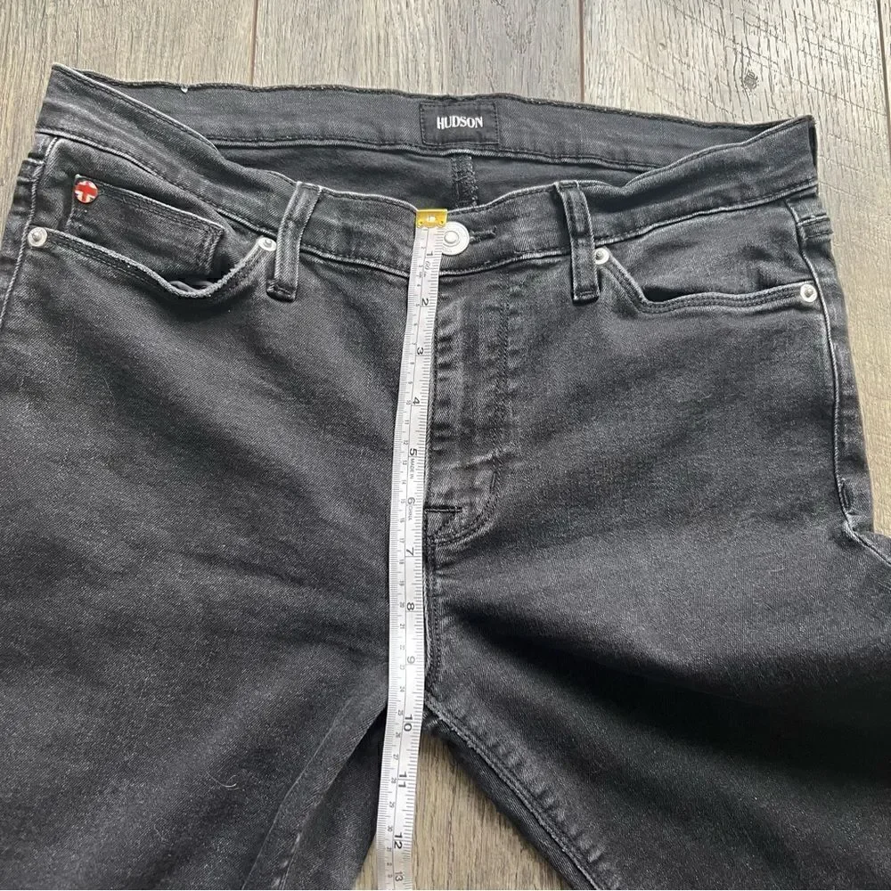 HUDSON Jeans Natalie Super Skinny Raw Hem Black Stone Wash Jeans Size 30